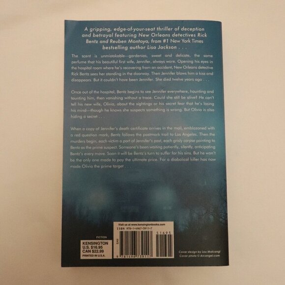 Malice by Lisa Jackson | Crime | Mystery | Suspense | | Novel | Paperback - Picture 2 of 3